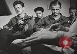 Standbild Zweiten Weltkrieg PTSD Opfer Brentwood New York USA, 1948, aus Sekunde 30 historischem Filmmaterial Videoclip 65675057594