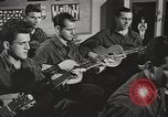 Standbild Zweiten Weltkrieg PTSD Opfer Brentwood New York USA, 1948, aus Sekunde 45 historischem Filmmaterial Videoclip 65675057594