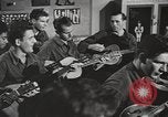 Standbild Zweiten Weltkrieg PTSD Opfer Brentwood New York USA, 1948, aus Sekunde 49 historischem Filmmaterial Videoclip 65675057594