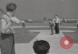 Standbild Entlastung des Zweiten Weltkrieg psychiatrische Opfer Brentwood New York USA, 1948, aus Sekunde 15 historischem Filmmaterial Videoclip 65675057595