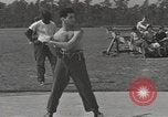Standbild Entlastung des Zweiten Weltkrieg psychiatrische Opfer Brentwood New York USA, 1948, aus Sekunde 49 historischem Filmmaterial Videoclip 65675057595
