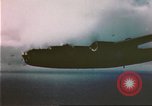 Image US B-24S et B-17 sur mission de bombardement à Kiska Îles Aléoutiennes, 1943, de la seconde 6 séquences d'archives historiques vidéo 65675057604