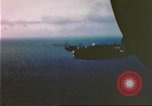 Image US B-24S et B-17 sur mission de bombardement à Kiska Îles Aléoutiennes, 1943, de la seconde 15 séquences d'archives historiques vidéo 65675057604