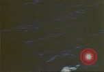 Image US B-24S et B-17 sur mission de bombardement à Kiska Îles Aléoutiennes, 1943, de la seconde 52 séquences d'archives historiques vidéo 65675057604