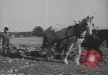 Image Raymond Hamilton United States USA, 1943, de la seconde 41 séquences d'archives historiques vidéo 65675057605