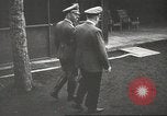 Image Hitler et agents au Wolfs Lair Gierloz Prusse, 1943, de la seconde 44 séquences d'archives historiques vidéo 65675057614