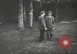Image Hitler et agents au Wolfs Lair Gierloz Prusse, 1943, de la seconde 53 séquences d'archives historiques vidéo 65675057614