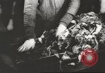 Standbild Textilfabrik Deutschland, 1945, aus Sekunde 45 historischem Filmmaterial Videoclip 65675057616