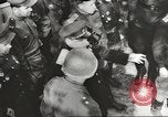 Immagine di seconda guerra mondiale alleati si incontrano a Torgau Germania, 1945, secondo 14 filmato di repertorio 65675057622