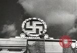 Immagine di seconda guerra mondiale alleati si incontrano a Torgau Germania, 1945, secondo 62 filmato di repertorio 65675057622