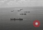 Immagine di Antenna anti-sommergibile patrol seconda guerra mondiale Teatro pacifico, 1942, secondo 15 filmato di repertorio 65675057626