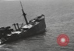 Immagine di Antenna anti-sommergibile patrol seconda guerra mondiale Teatro pacifico, 1942, secondo 26 filmato di repertorio 65675057626