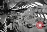 Image la production de masse des jeeps à Willys-Overland factory Toledo Ohio United States USA, 1942, de la seconde 20 séquences d'archives historiques vidéo 65675057632