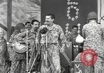 Immagine di Intrattenimento United States USA, 1944, secondo 37 filmato di repertorio 65675057640