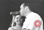 Immagine di Bob Hope Kwajalein Island Isole Marshall, 1944, secondo 40 filmato di repertorio 65675057642