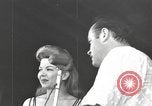 Immagine di Bob Hope Kwajalein Island Isole Marshall, 1944, secondo 42 filmato di repertorio 65675057642