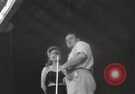 Immagine di Bob Hope Kwajalein Island Isole Marshall, 1944, secondo 49 filmato di repertorio 65675057642