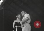 Immagine di Bob Hope Kwajalein Island Isole Marshall, 1944, secondo 57 filmato di repertorio 65675057642