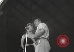 Immagine di Bob Hope Kwajalein Island Isole Marshall, 1944, secondo 58 filmato di repertorio 65675057642