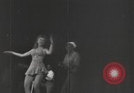 Immagine di Bob Hope Kwajalein Island Isole Marshall, 1944, secondo 62 filmato di repertorio 65675057642