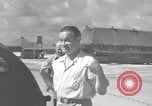 Immagine di Frances Langford Kwajalein Island Isole Marshall, 1944, secondo 15 filmato di repertorio 65675057645