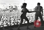 Immagine di American animatori Kwajalein Island Isole Marshall, 1944, secondo 47 filmato di repertorio 65675057647