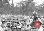 Standbild amerikanischen Entertainer Bougainville Island Papua Neu Guinea, 1944, aus Sekunde 11 historischem Filmmaterial Videoclip 65675057648
