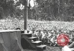 Standbild amerikanischen Entertainer Bougainville Island Papua Neu Guinea, 1944, aus Sekunde 20 historischem Filmmaterial Videoclip 65675057648