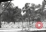 Standbild amerikanischen Entertainer Bougainville Island Papua Neu Guinea, 1944, aus Sekunde 35 historischem Filmmaterial Videoclip 65675057648