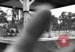 Standbild amerikanischen Entertainer Bougainville Island Papua Neu Guinea, 1944, aus Sekunde 3 historischem Filmmaterial Videoclip 65675057649