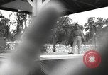 Standbild amerikanischen Entertainer Bougainville Island Papua Neu Guinea, 1944, aus Sekunde 4 historischem Filmmaterial Videoclip 65675057649