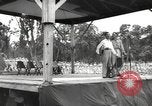 Standbild amerikanischen Entertainer Bougainville Island Papua Neu Guinea, 1944, aus Sekunde 9 historischem Filmmaterial Videoclip 65675057649