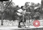 Standbild amerikanischen Entertainer Bougainville Island Papua Neu Guinea, 1944, aus Sekunde 42 historischem Filmmaterial Videoclip 65675057649
