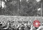 Standbild amerikanischen Entertainer Bougainville Island Papua Neu Guinea, 1944, aus Sekunde 4 historischem Filmmaterial Videoclip 65675057650