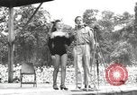 Standbild amerikanischen Entertainer Bougainville Island Papua Neu Guinea, 1944, aus Sekunde 22 historischem Filmmaterial Videoclip 65675057650