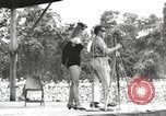 Standbild amerikanischen Entertainer Bougainville Island Papua Neu Guinea, 1944, aus Sekunde 32 historischem Filmmaterial Videoclip 65675057650