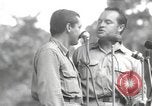 Standbild amerikanischen Entertainer Bougainville Island Papua Neu Guinea, 1944, aus Sekunde 18 historischem Filmmaterial Videoclip 65675057651