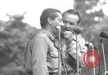 Standbild amerikanischen Entertainer Bougainville Island Papua Neu Guinea, 1944, aus Sekunde 35 historischem Filmmaterial Videoclip 65675057651