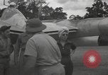 Immagine di Bob Hope Guadalcanal nelle Isole Salomone, 1944, secondo 25 filmato di repertorio 65675057657