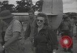 Immagine di Bob Hope Guadalcanal nelle Isole Salomone, 1944, secondo 31 filmato di repertorio 65675057657