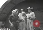 Immagine di Bob Hope Guadalcanal nelle Isole Salomone, 1944, secondo 60 filmato di repertorio 65675057657