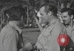 Immagine di American animatori Guadalcanal nelle Isole Salomone, 1944, secondo 31 filmato di repertorio 65675057659