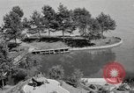 Standbild rest Camp Gstadt Deutschland, 1945, aus Sekunde 10 historischem Filmmaterial Videoclip 65675057662
