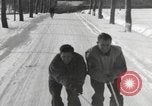 Standbild rest Camp Bains-Le-Bains Frankreich, 1945, aus Sekunde 6 historischem Filmmaterial Videoclip 65675057665