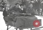 Standbild rest Camp Bains-Le-Bains Frankreich, 1945, aus Sekunde 8 historischem Filmmaterial Videoclip 65675057666