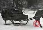 Standbild rest Camp Bains-Le-Bains Frankreich, 1945, aus Sekunde 33 historischem Filmmaterial Videoclip 65675057666