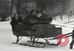 Standbild rest Camp Bains-Le-Bains Frankreich, 1945, aus Sekunde 34 historischem Filmmaterial Videoclip 65675057666