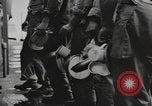 Standbild amerikanische Soldaten Pazifik, 1944, aus Sekunde 12 historischem Filmmaterial Videoclip 65675057671
