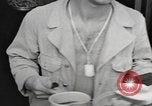 Standbild amerikanische Soldaten Pazifik, 1944, aus Sekunde 15 historischem Filmmaterial Videoclip 65675057671