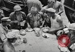 Standbild amerikanische Soldaten Pazifik, 1944, aus Sekunde 45 historischem Filmmaterial Videoclip 65675057671